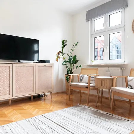 Klimatyczne 3city W Gdansku Z Widokiem Na Wode By Renters