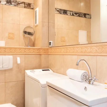 Appartement Klimatyczne 3city W Gdansku Z Widokiem Na Wode By Renters *
