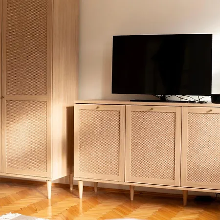 Klimatyczne Studio 3City W Gdansku Z Widokiem Na Wode By Noclegi Renters Apartment Gdansk